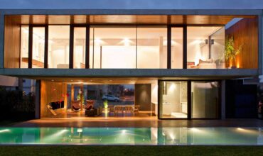 demo Luxury